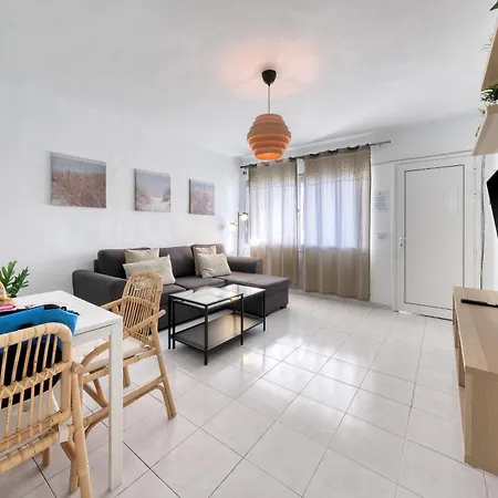 Apartament Abora - 500m To The By Lanzarote