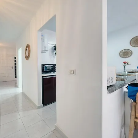 Apartment Abora - 500m To The By Lanzarote *