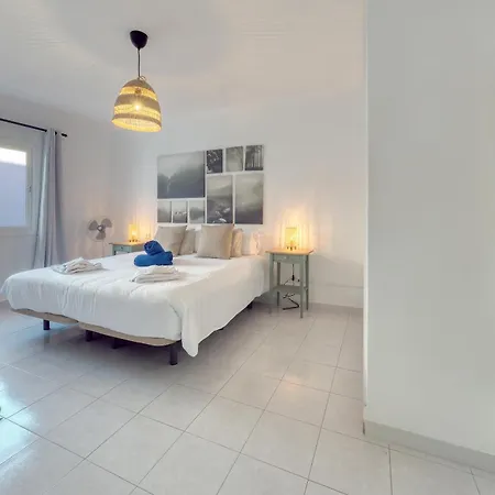 Apartment Abora - 500m To The By Lanzarote Puerto del Carmen (Lanzarote)